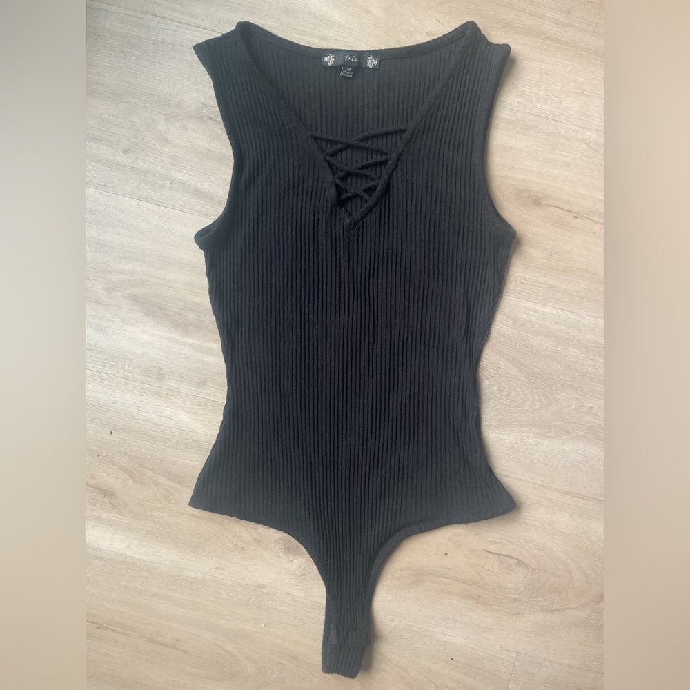 Iris Black Ribbed Criss Cross Front Bodysuit Stretch Size M